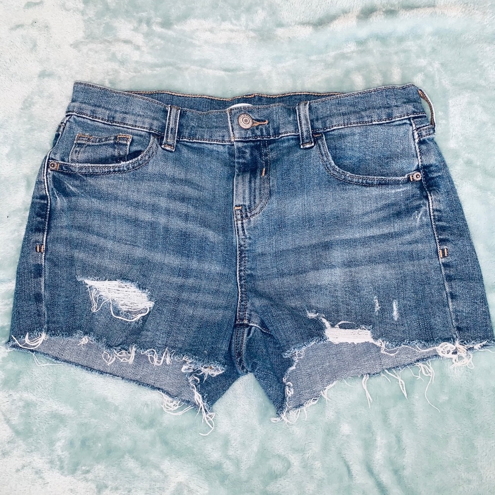 Old Navy Boyfriend Jean Shorts